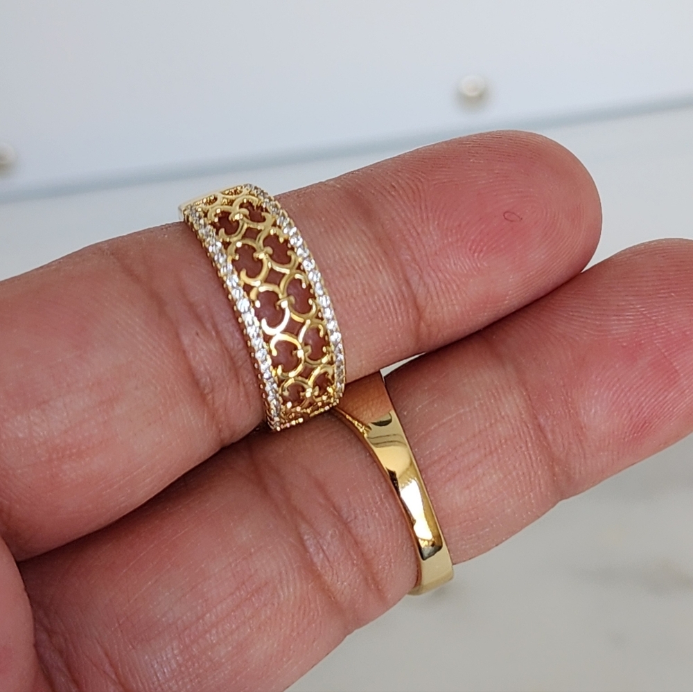Gold and Silver Tone Women's Ring Size # 8 - Picture 3 of 6